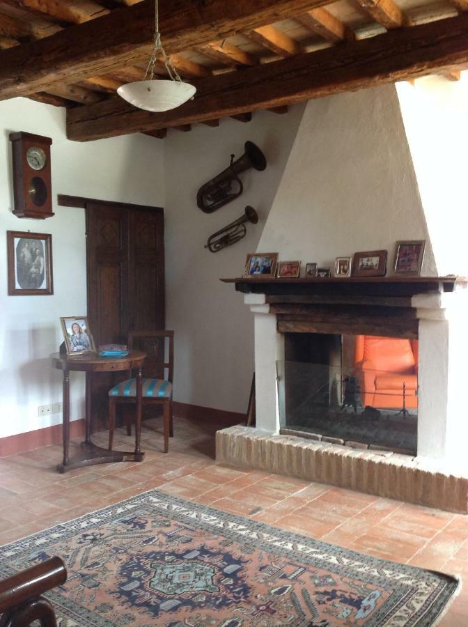 L'Infinito Bed & Breakfast Mombaroccio Exterior photo