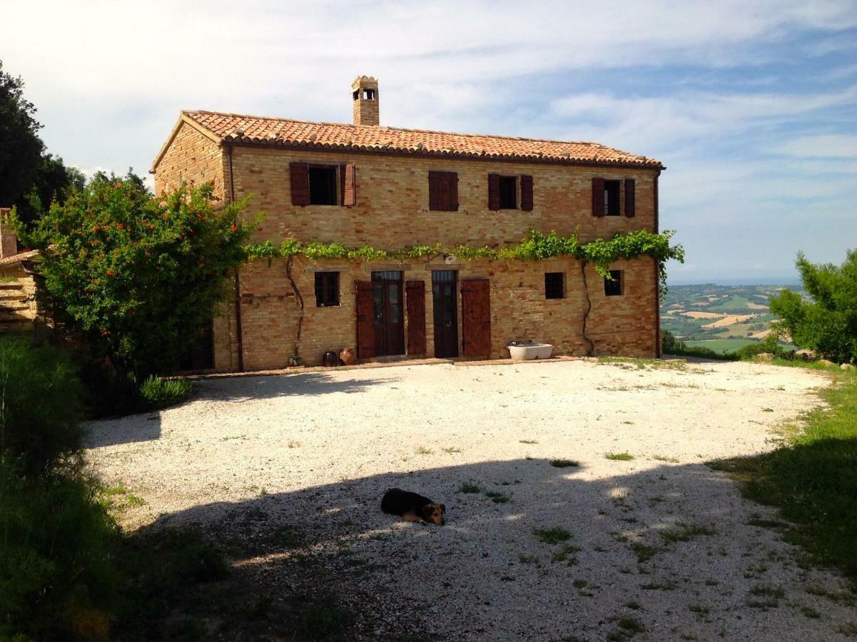 L'Infinito Bed & Breakfast Mombaroccio Exterior photo
